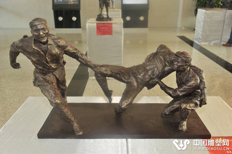 伟大的胜利——中青年雕塑家作品邀请展巡展至江苏盐城