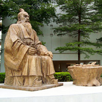 广州医学院100年校庆雕塑